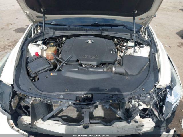 Cadillac CTS Luxury Image 9