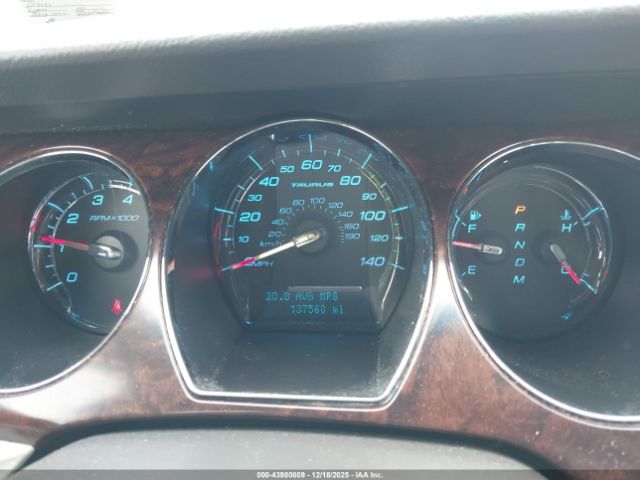 Ford Taurus Limited Image 15