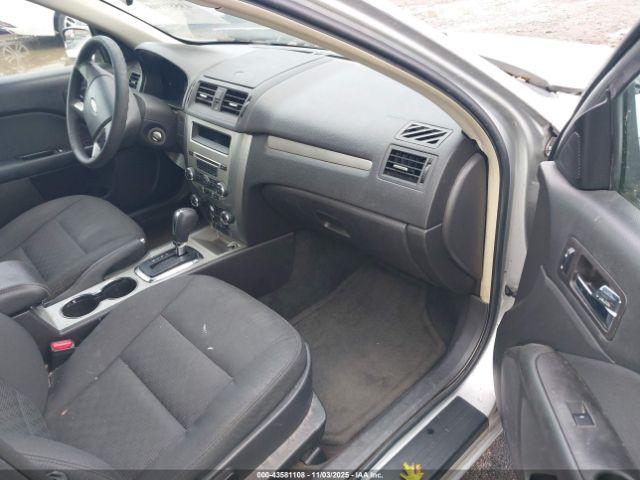 Ford Fusion Se Image 4