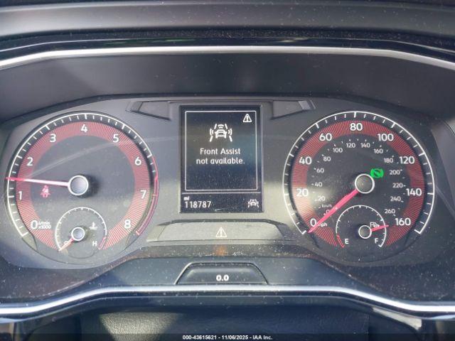 Volkswagen Jetta Image 6