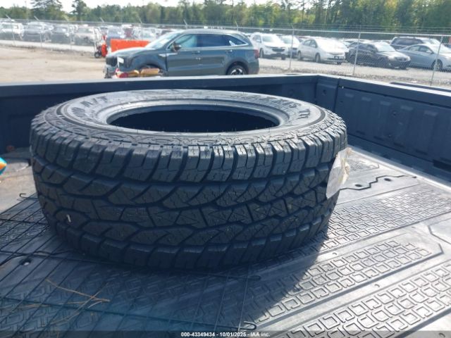 Chevrolet Silverado 1500 4wd  Short Bed Lt Image 10