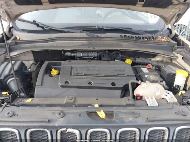 Jeep Renegade Latitude Image 13