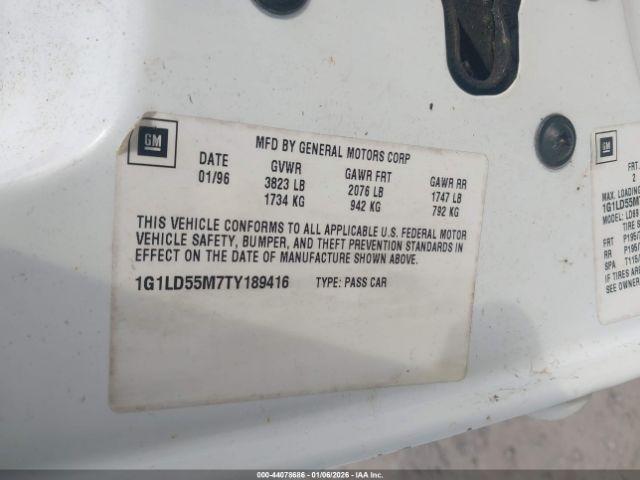 Chevrolet Corsica Image 7