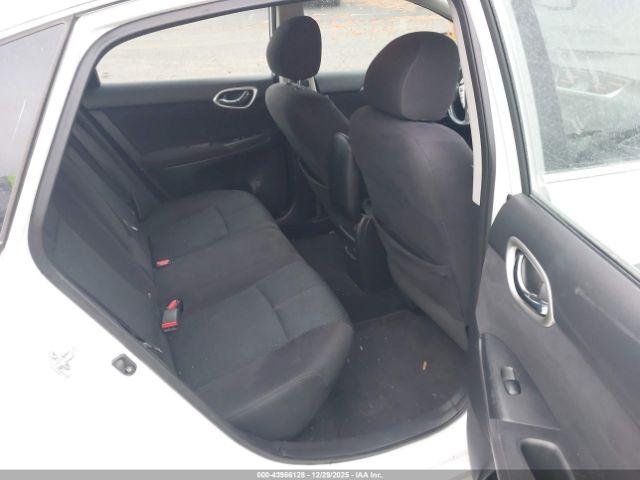 Nissan Sentra Sr Image 7