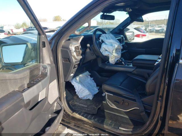 Ford F-150 Lariat Image 9