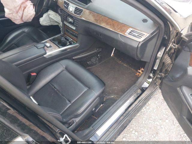 Mercedes-Benz E-Class 4matic Image 8