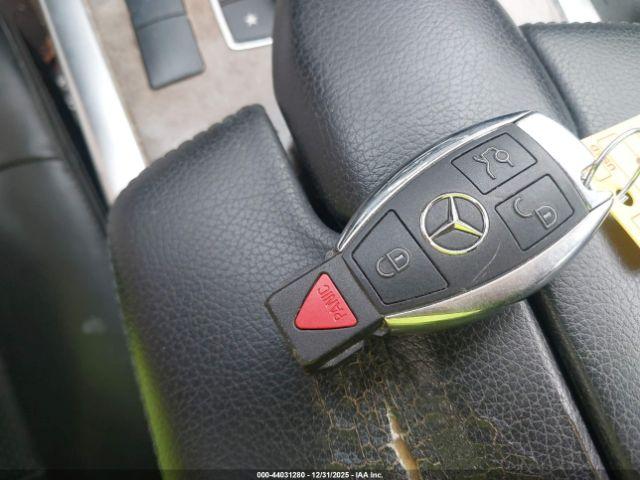 Mercedes-Benz E-Class 4matic Image 7