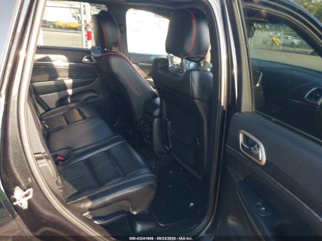 Jeep Grand Cherokee Limited Image 4