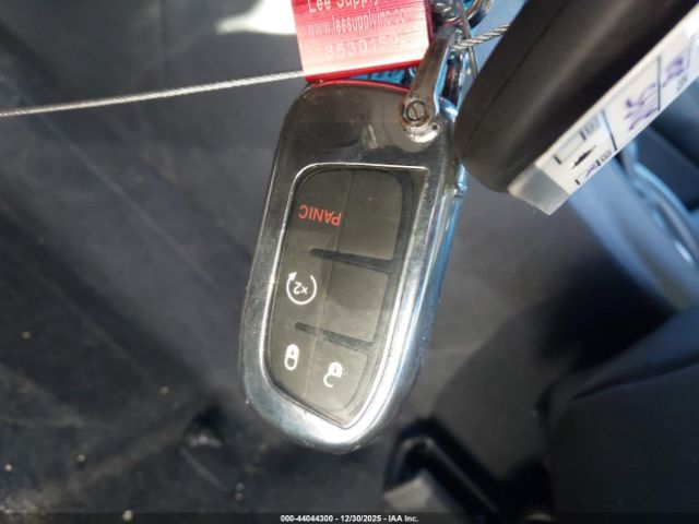 Jeep Cherokee Altitude Fwd Image 9