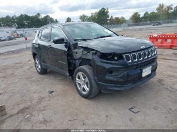  Salvage Jeep Compass