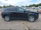 Jeep Compass Latitude 4x4 Image 6