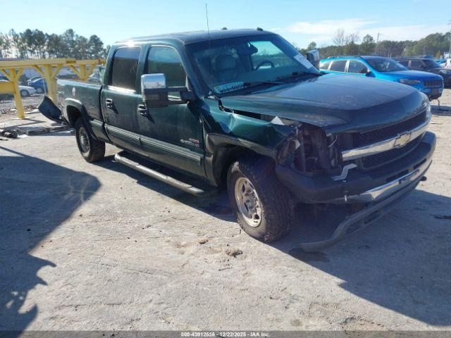  Salvage Chevrolet Silverado 2500