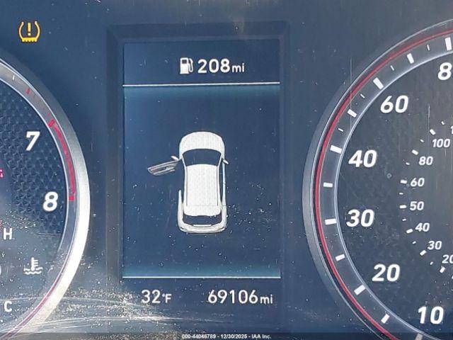 Hyundai VELOSTER Turbo R-spec Image 12