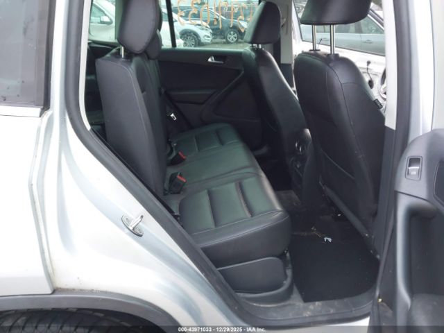 Volkswagen Tiguan Se Image 8