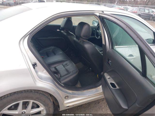 Ford Fusion Sel Image 3