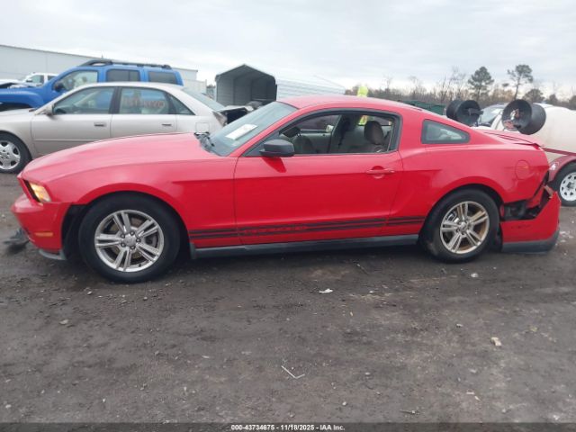 Ford Mustang V6 Image 12