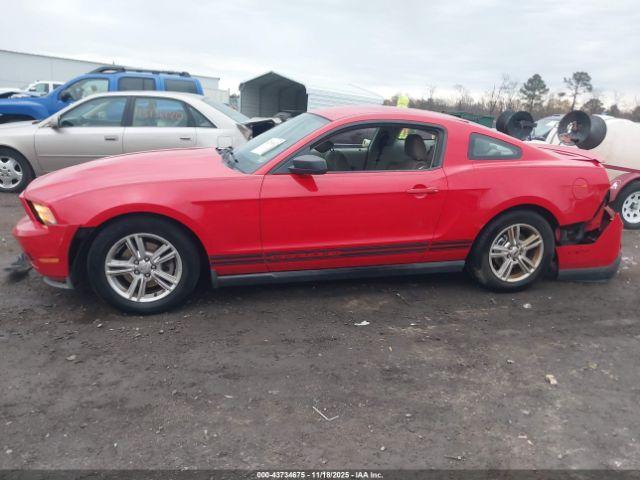 Ford Mustang V6 Image 12