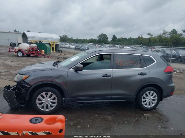 Nissan Rogue S Image 11