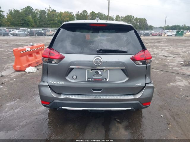 Nissan Rogue S Image 9