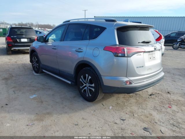 Toyota RAV4 Le Image 14