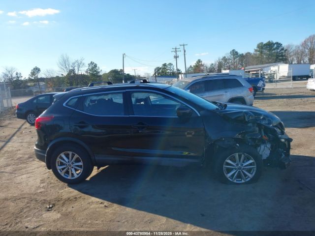 Nissan Rogue Sv Image 13