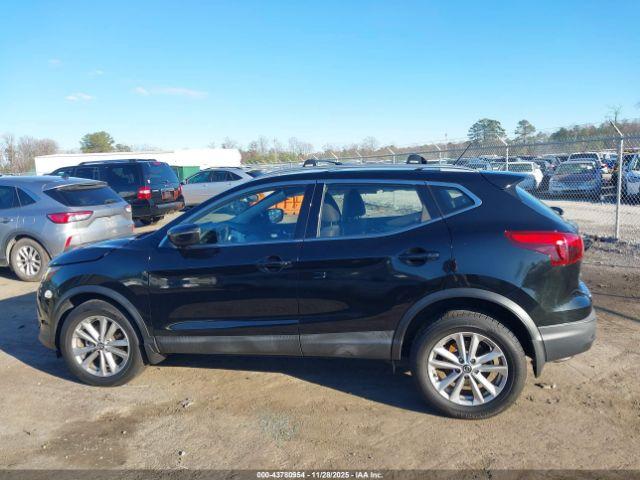 Nissan Rogue Sv Image 4