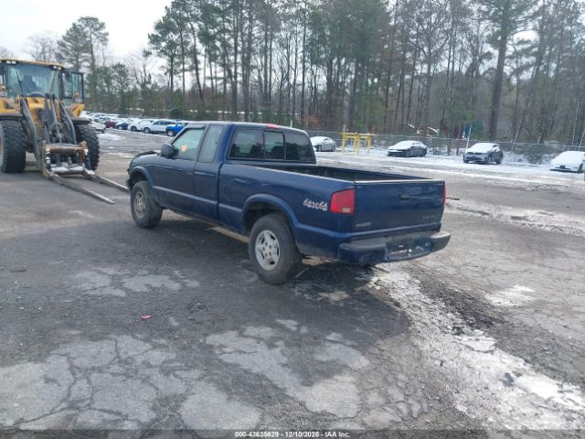 Chevrolet S-10 Ls Image 9