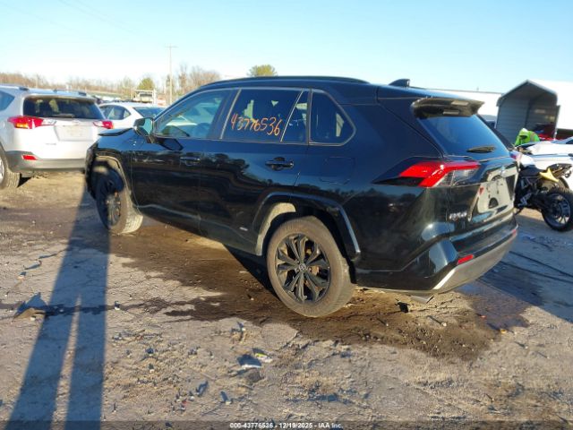 Toyota RAV4 Se Image 17