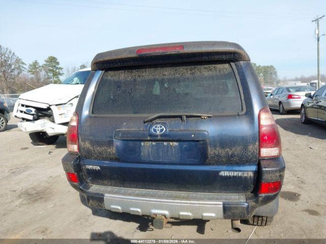 Toyota 4Runner Sr5 Sport V6 Image 2