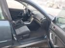 Subaru Outback 2.5i Image 10