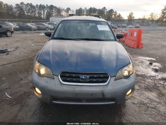 Subaru Outback 2.5i Image 5