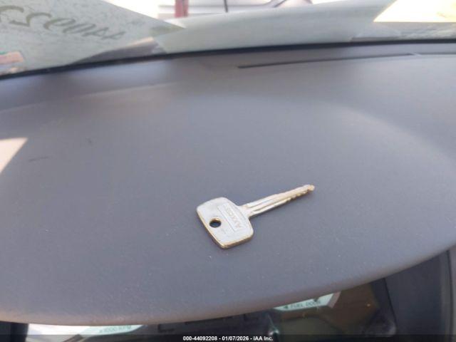 Toyota Corolla Le Image 3