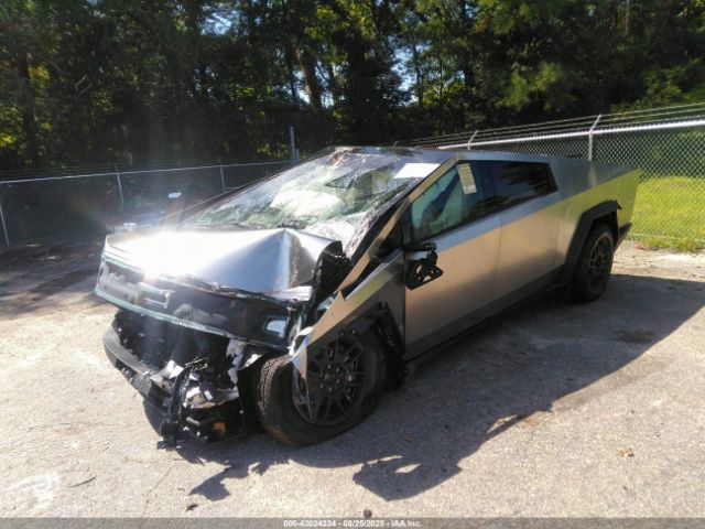 Tesla Cybertruck All-wheel Drive Image 15