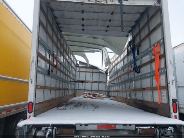 International Durastar 4300 Image 3