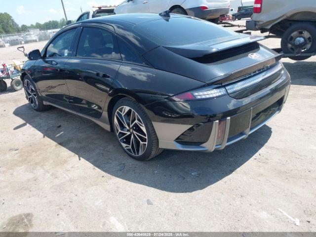 Hyundai Ioniq Limited Image 12